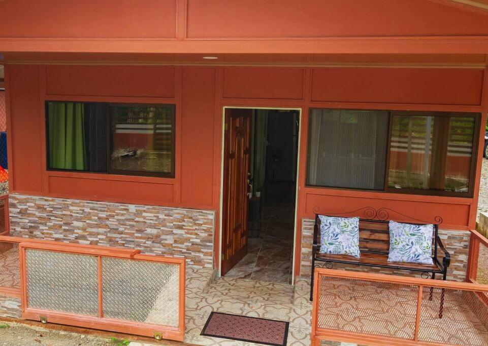 Villa Casita Colorada, Sierpe De Osa Esterno foto
